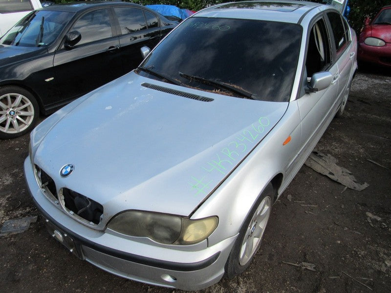 02-05 BMW E46 320 325 330 Left LH Driver Side Outer Taillight Tail Lig