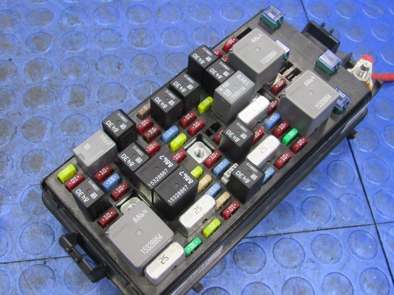 08-11 Cadillac DTS Buick Lucerne Cabin Under Seat  13697145 Fuse Relay