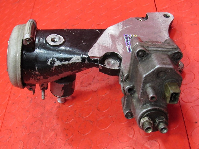 1987 Bentley Mulsanne RR Silver Spur 6.75L L410i Oil Filler Neck UE407