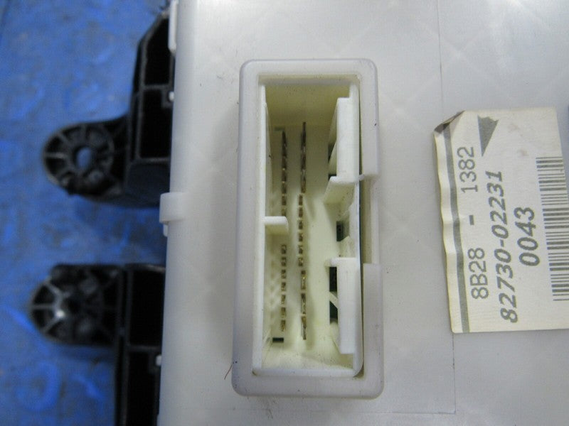 09-12 Toyota Matrix BCM Multiplex Body Control Module Computer 82730-0