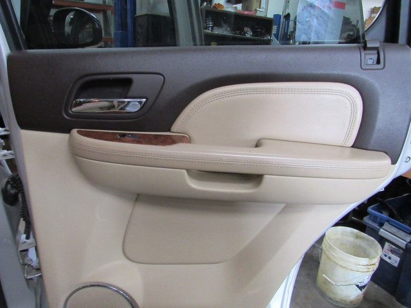 07-09 Yukon Denali Right RH Passenger Side Rear Door Trim Panel Cashme