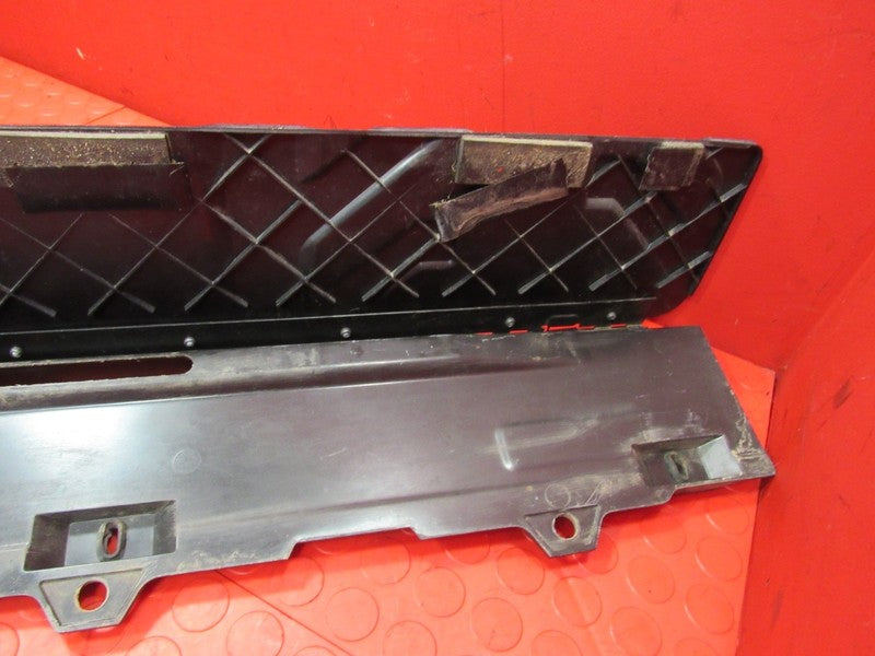 02-13 Chevrolet Avalanche Escalade EXT Midgate Mid Gate Folding Gutter