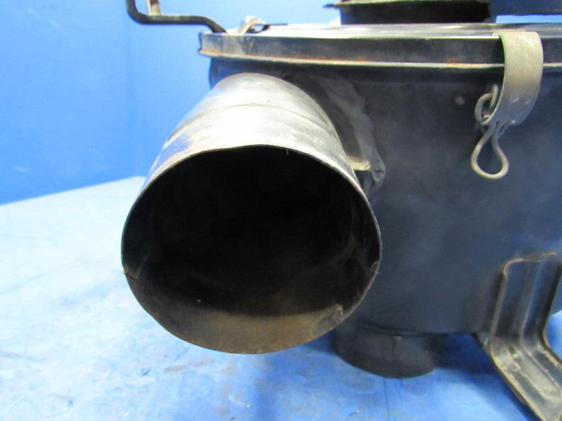 93-95 Toyota Land Cruiser J80 4.5L 1FZ-FE Air Cleaner Assembly 17700-6