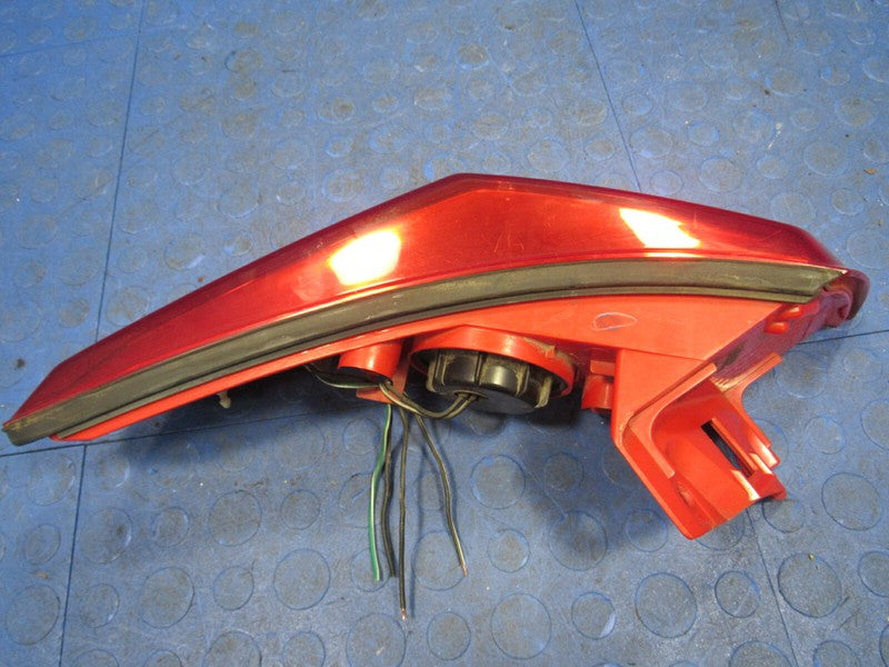 05-08 Infiniti FX35 FX45 Right Passenger Outer Taillight Tail Light La