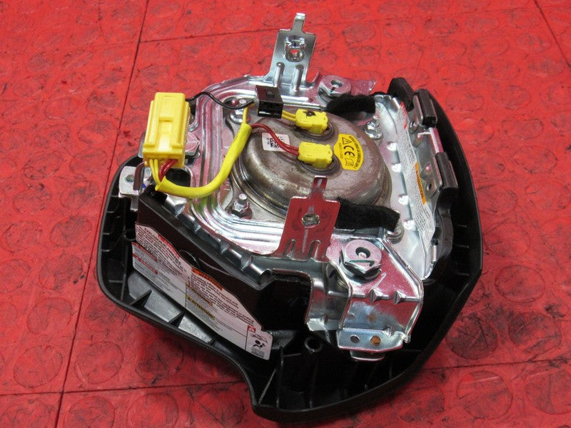 O7-O9 Honda CR-V Driver Steering Wheel Mounted Airbag Air Bag Black 47