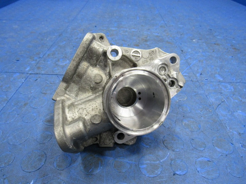 12-17 S550 / 12-14 CL550 ML550 4.7L V8 M278 Engine Mount Fuel Pump Hou