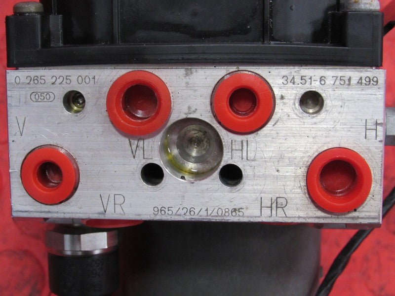 99-03 BMW 5 7 Series E38 E39 ABS/DSC Hydraulic Pump Module 0 265 950 0