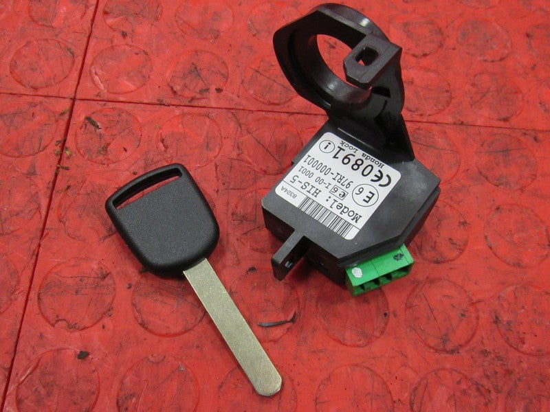 03 Civic DX LX AT ECU PCM Programmed Engine Computer Key Set 37820-PLM