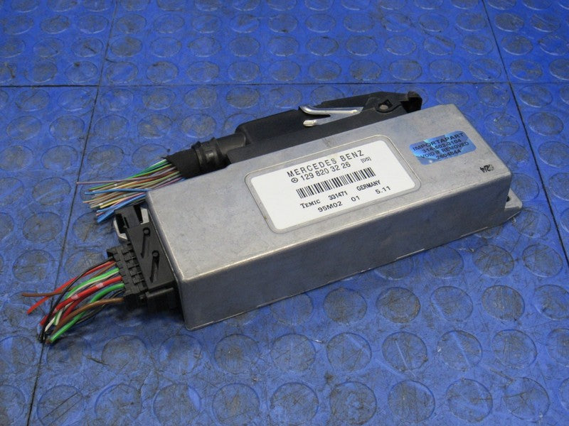 94-95 Mercedes SL500 R129 Folding Roof Top Control Module 129 820 32 2