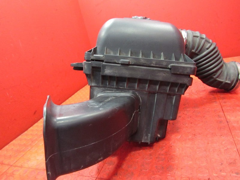 03-08 Dodge Ram 5.7L HEMI 1500 2500 3500 Intake Air Cleaner Box Assemb
