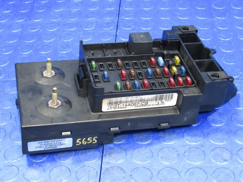 01 Ford F250 F350 Truck Under-Dash Cabin Fuse Relay Box Panel 1C3T-14A