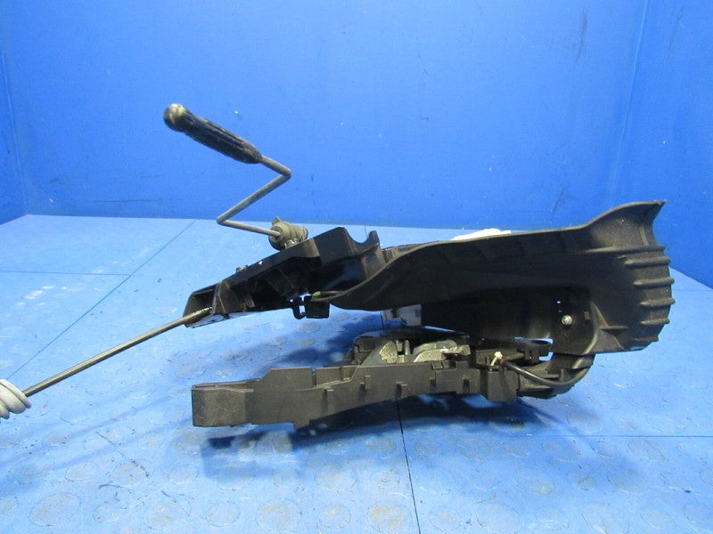 06-12 Mercedes ML GL Class Left LH Power Driver Front Door Latch Assem