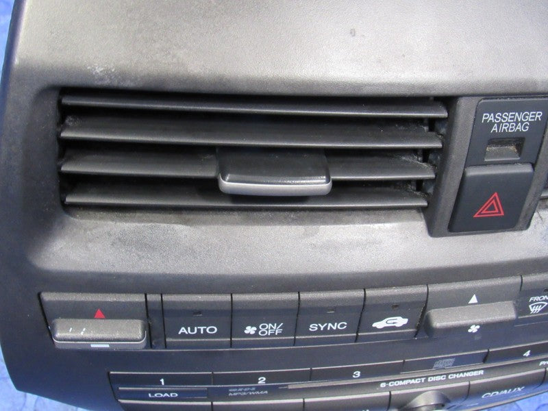 11-12 Honda Accord Sedan Audio Unit Radio Receiver Stereo XM 6 Disc AU