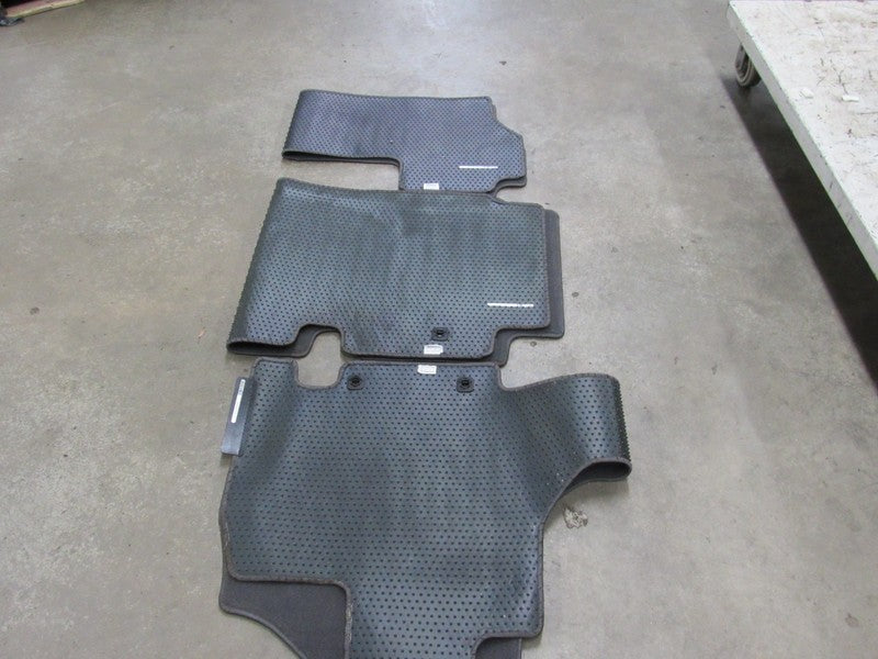 11-17 Honda Odyssey Van Original Floor Mats Set Carpet Liners Pads Gra