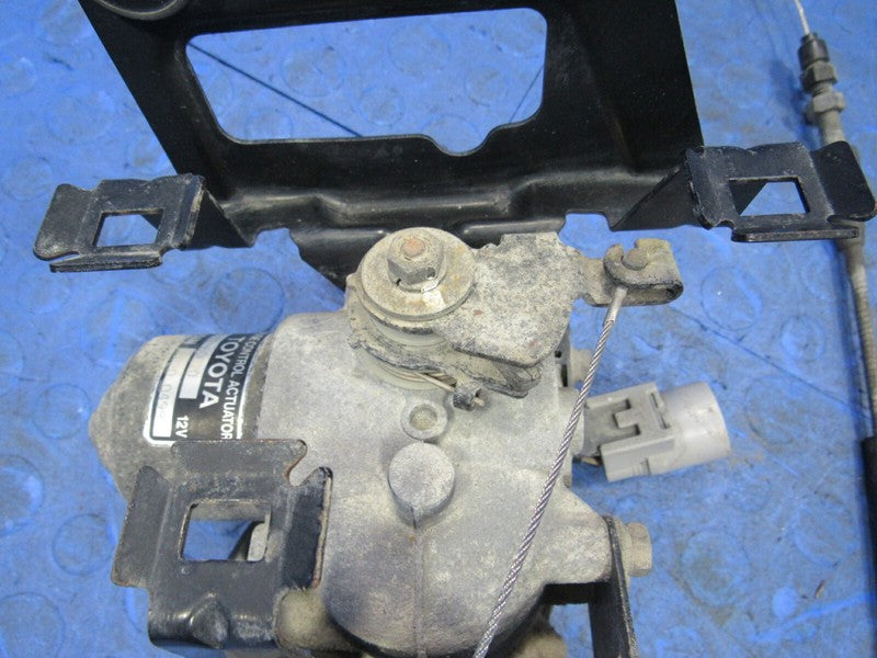 93-95 Toyota Land Cruiser Cruise Control Actuator Cable Assembly 88002