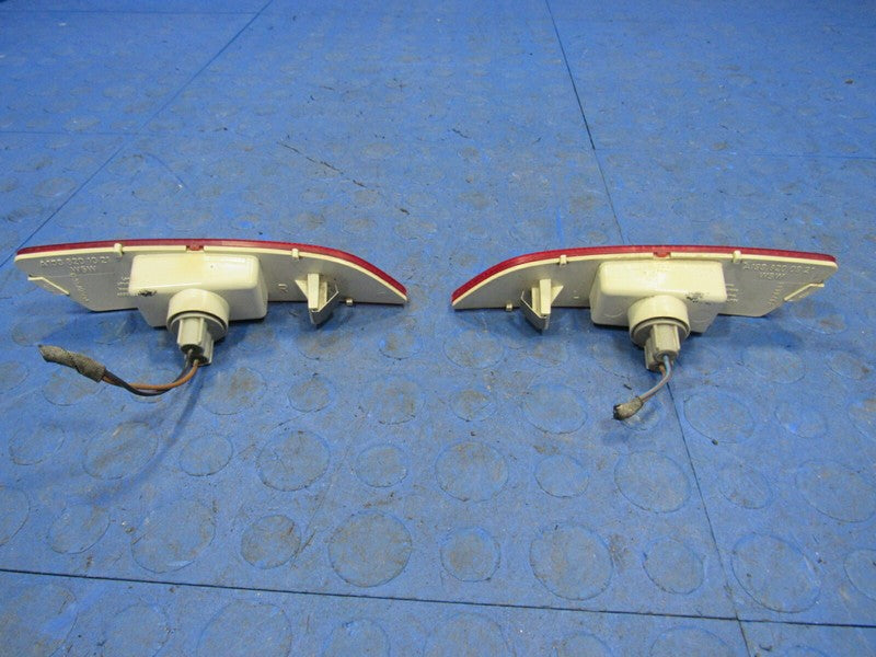 04-08 Chrysler Crossfire Left Right Rear Side Corner Marker Light Pair