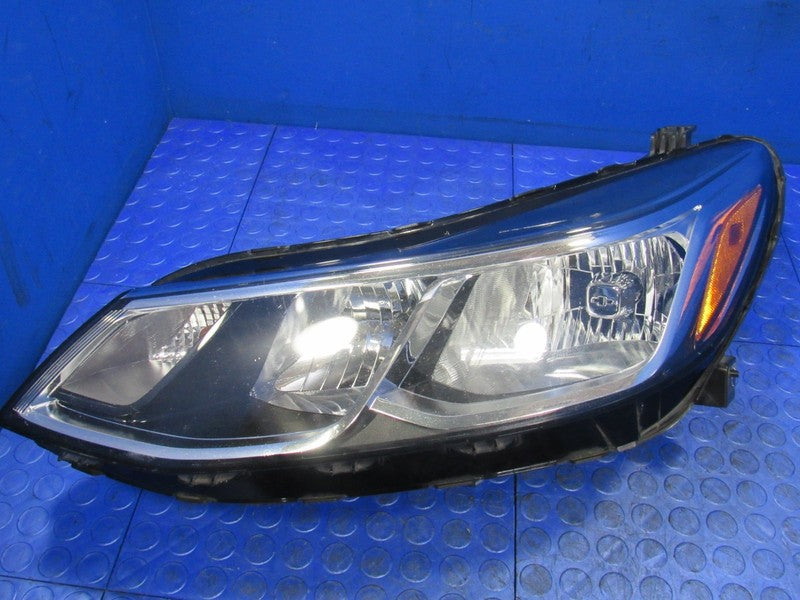 16-19 Chevrolet Cruze Left Driver Headlight Head Light Lamp Halogen w/