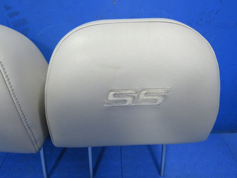 06-08 Chevrolet Impala SS Front Left Right Seat Set Headrest Pair Tita