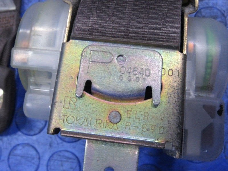 91-94 Land Cruiser FJ80 Front Right RH Passenger Seat Belt Retractor B
