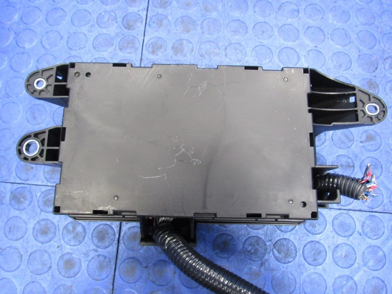 06-10 Lexus SC430 Rear Trunk Luggage Junction Fuse Relay Box Block 043