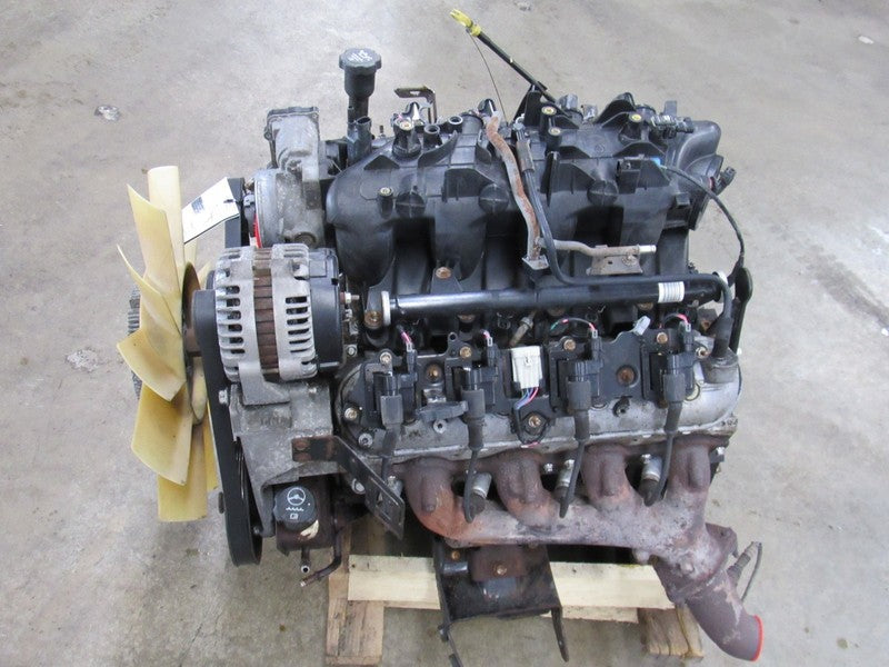 03-06 Silverado Sierra 2500 Yukon Denali H2 6.0L LQ4 Engine Motor 8th 