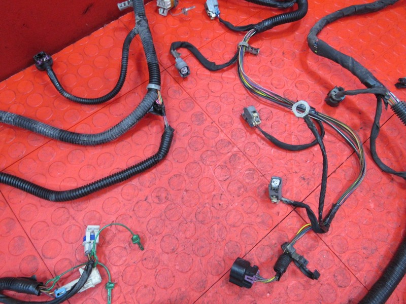 13 Suburban Tahoe Avalanche 4X4 5.3L LC9 Engine Wire Wiring Harness OE