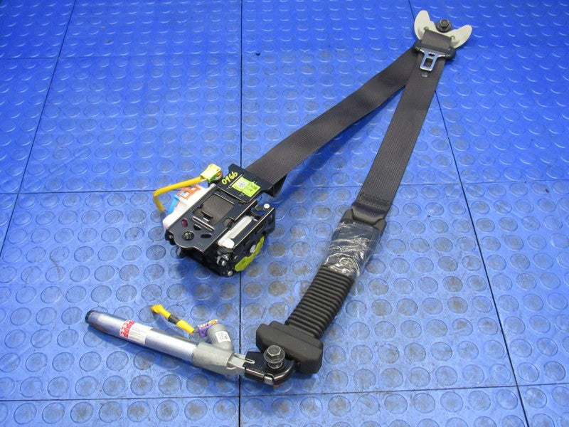 20-22 Kia Soul Front Left Driver Seat Belt Retractor Black OEM 88850-K