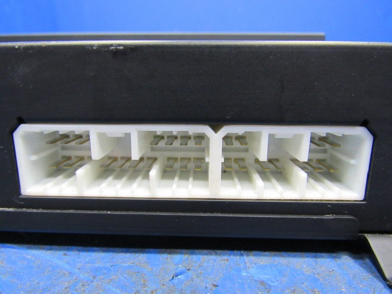 03-08 Jaguar S-Type Audio Radio Stereo Amplifier Amp OEM 2R83-18C808-A