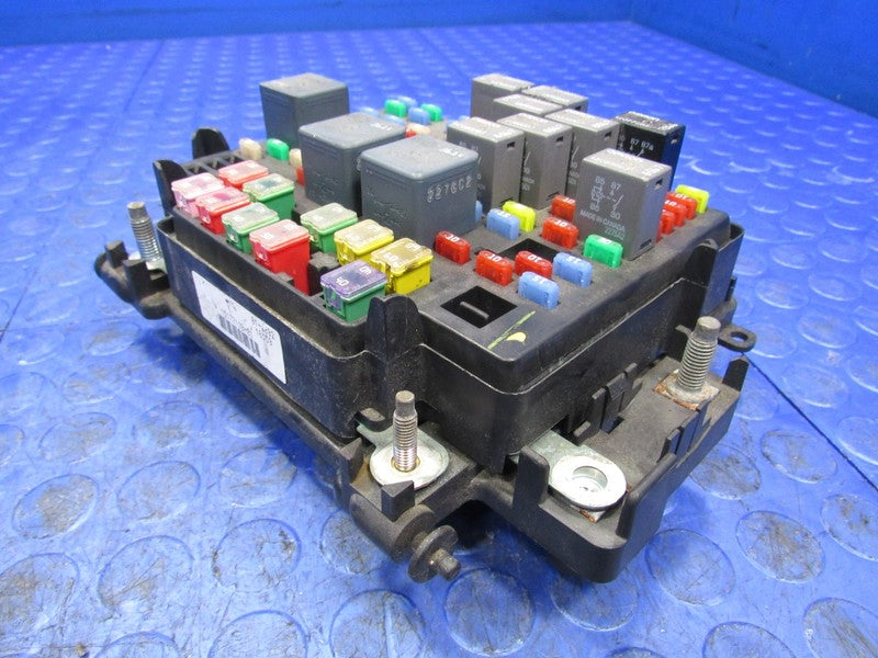 03-07 Hummer H2 Silverado Sierra Tahoe Engine Fuse Panel Relay Box 151