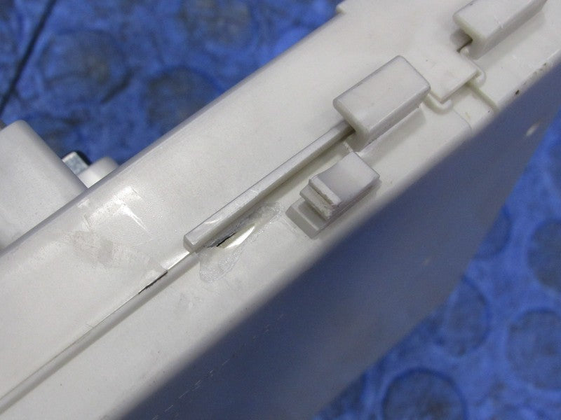 03-05 Nissan 350Z Infiniti G35 IPDM BCM Body Module Fuse Box 284B7-AQ0