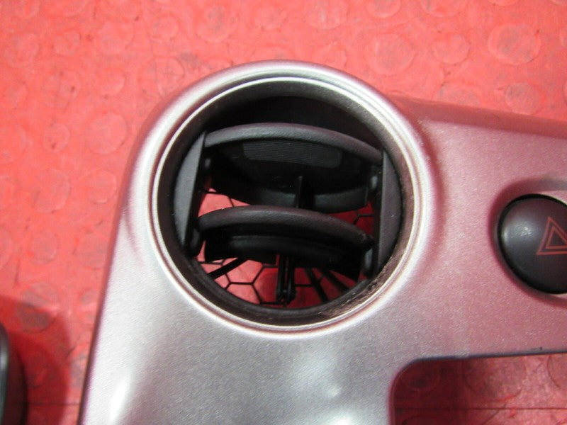 05-08 Toyota Matrix Radio Bezel Dash Instrument Panel Trim Vent 55405-