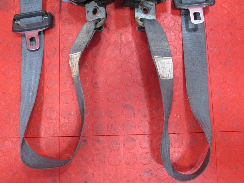 97-02 Jeep Wrangler TJ Rear Outer Seat Belts Retractors Buckles OEM Gr