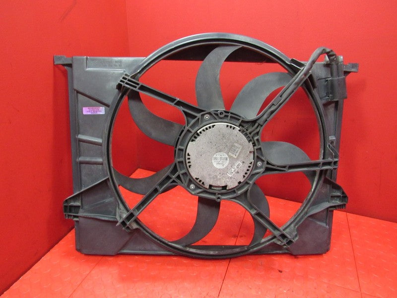 07-11 Mercedes-Benz CL550 S550 W221 Radiator Engine Cooling Fan Motor 