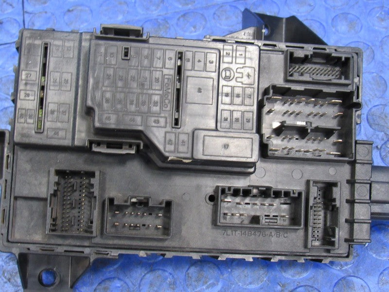 11-14 Ford E150 E250 E350 BCM SJB Smart Junction Fuse Box BC2T-15604-B