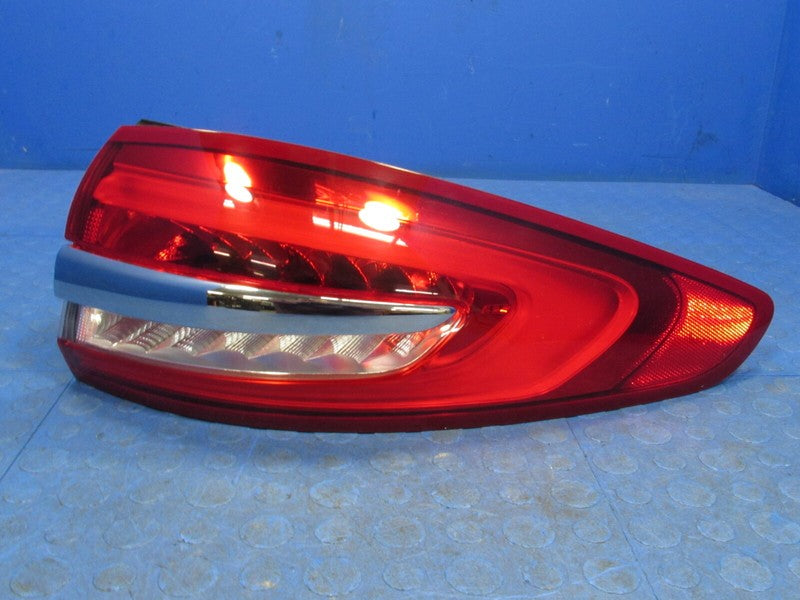17-20 Ford Fusion Right RH Passenger Outer LED Taillight Tail Light La