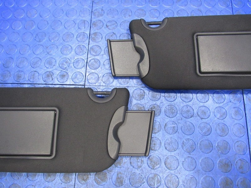 08-16 Dodge Challenger Left Driver Right Passenger Sunvisor Sun Visor 