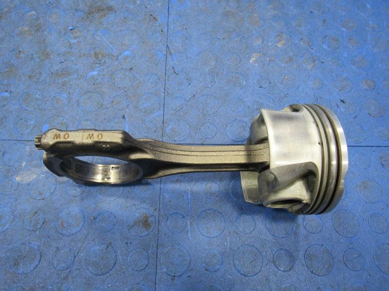 13-19 BMW M5 M6 X5M X6M S63 4.4L F06 F10 F12 F85 F86 Left Bank Piston 