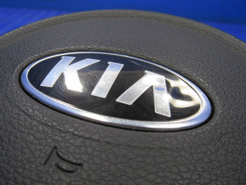 2O-22 Kia Soul Driver Steering Wheel Mounted Airbag Air Bag Black OEM 