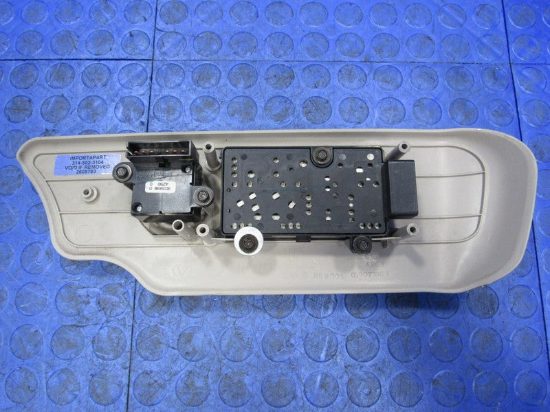 03-06 Silverado Yukon Escalade Left Driver Power Seat Control Switch 8