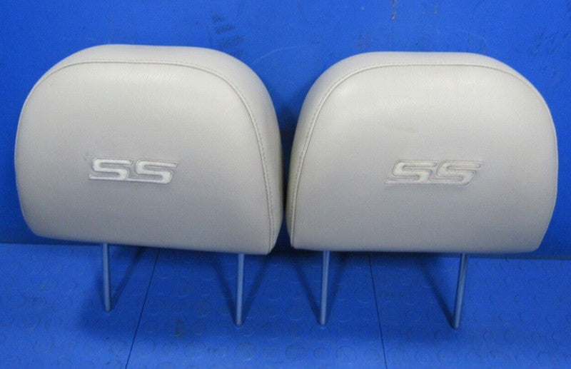 06-08 Chevrolet Impala SS Front Left Right Seat Set Headrest Pair Tita