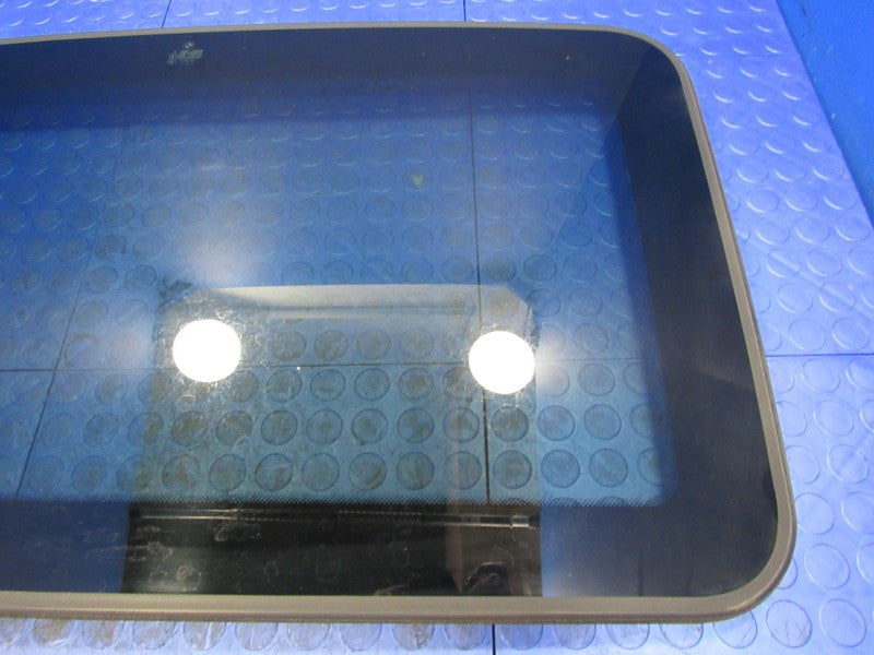 06-11 BMW 323i 328i 335i E90 Sedan Sunroof Moonroof Sun Roof Glass Pan