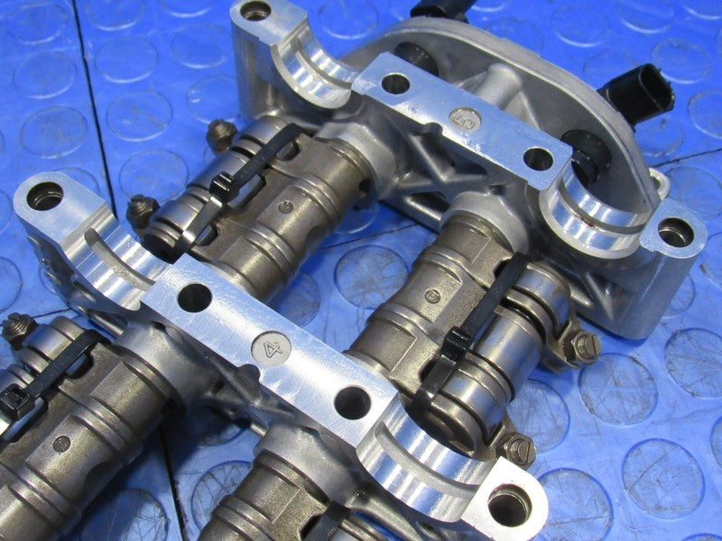 04-08 TSX CL9 K24A2 RBB DOHC i-VTEC Cylinder Head Rocker Arms Shafts H