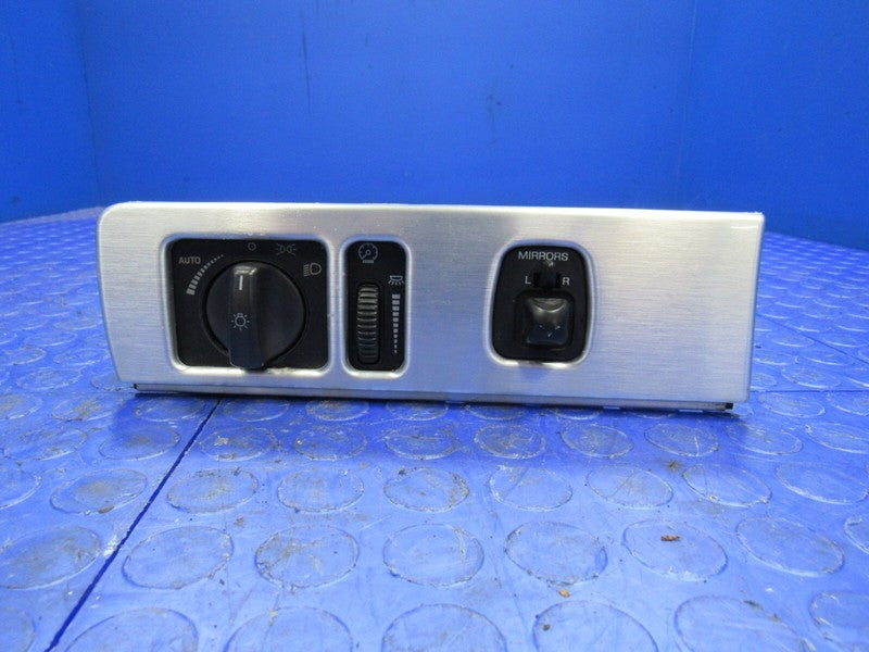 02-05 Ford Thunderbird Front Driver & Passenger Dash Trim Plaque Panel