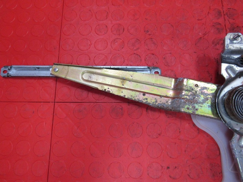 01-07 Toyota Sequoia Power Rear Window Lift Gate Motor Regulator Assem