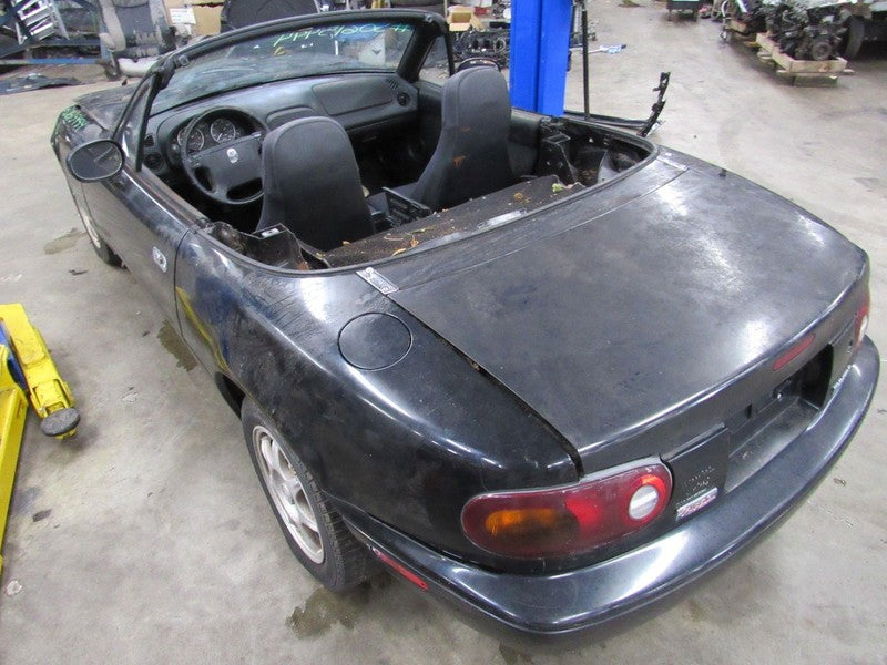 90-97 Mazda Miata MX-5 NA Right RH Passenger Side Taillight Tail Light