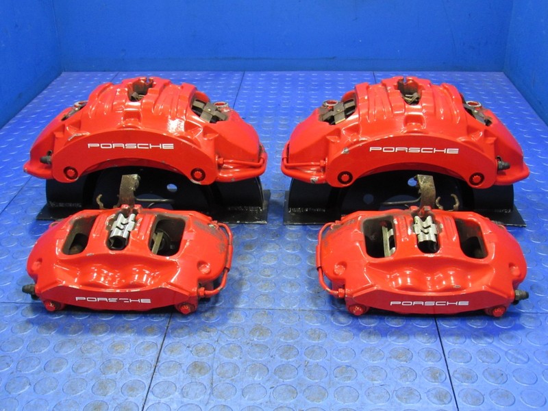 11-18 Porsche Cayenne Turbo GTS Front Rear Brembo Brake Caliper Set Re