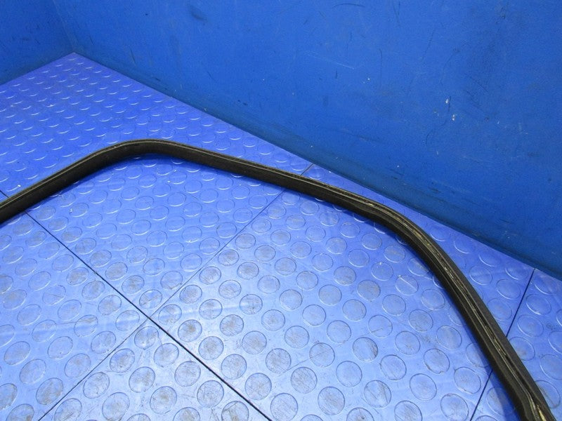 99-02 BMW Z3 M Coupe Hatch Liftgate Trunk Seal Rubber Weather Strippin