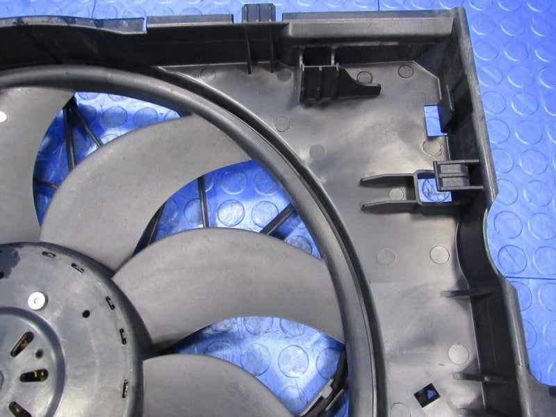06-10 BMW 550i 6501 E60 E63 E64 Radiator Engine Cooling Fan Assembly 7