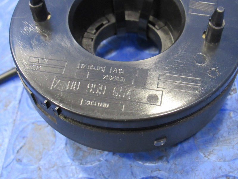 02-03 VW Eurovan Clock Spring Cable Reel Steering Angle Sensor 7D0 959