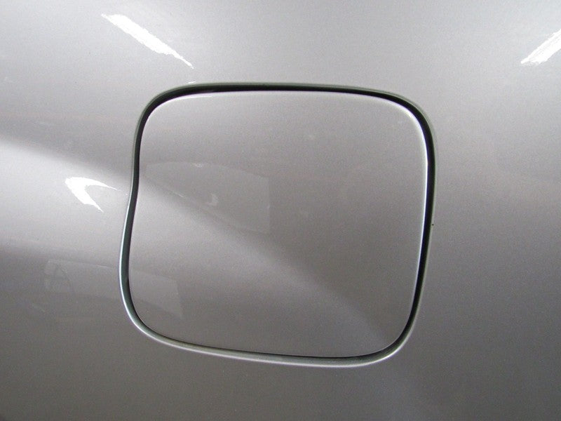 98-07 Land Cruiser LX470 Fuel Tank Door Gas Filler Lid Classic Silver 